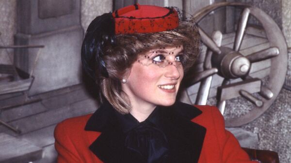 La princesa Diana en 1984 - Sputnik Mundo