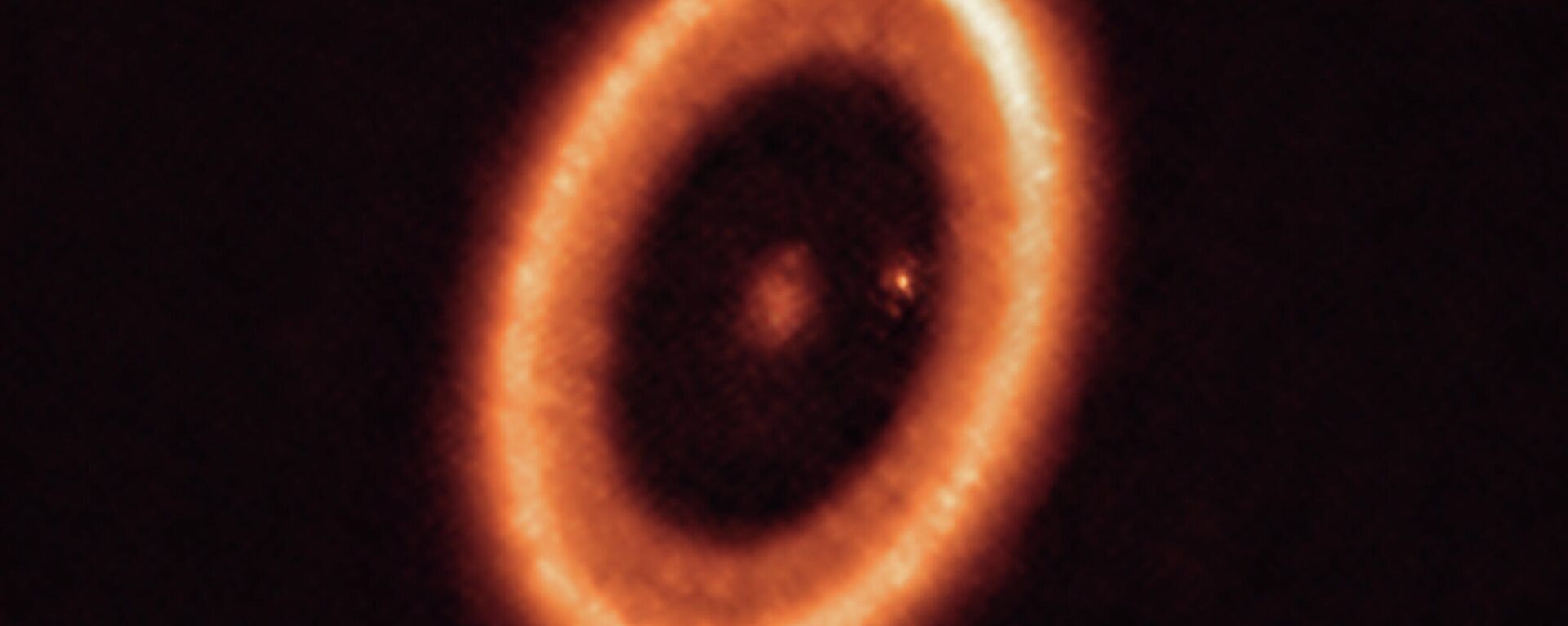 Detectan por primera vez un disco que crea lunas alrededor de un exoplaneta - Sputnik Mundo, 1920, 23.07.2021