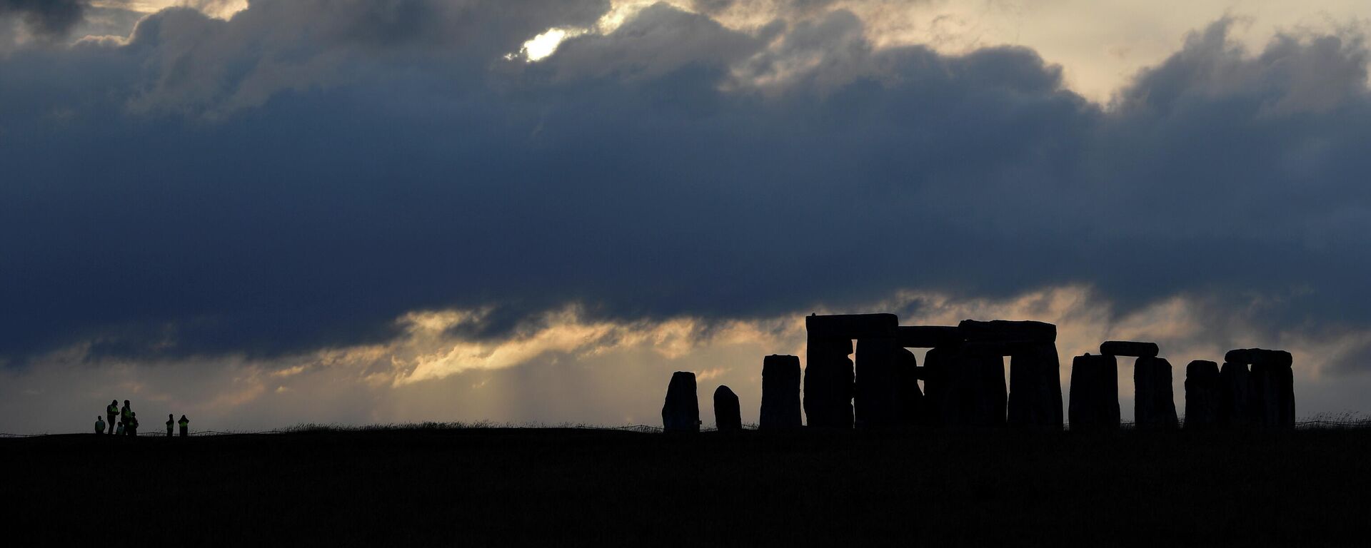 Stonehenge, monumental santuario neolítico en el Reino Unido - Sputnik Mundo, 1920, 06.08.2021