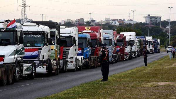 Paro de camioneros en Paraguay - Sputnik Mundo
