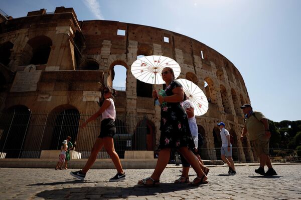Ola de calor en Roma, Italia - Sputnik Mundo