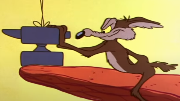 Un personaje de 'Looney Tunes' empuja un yunque - Sputnik Mundo