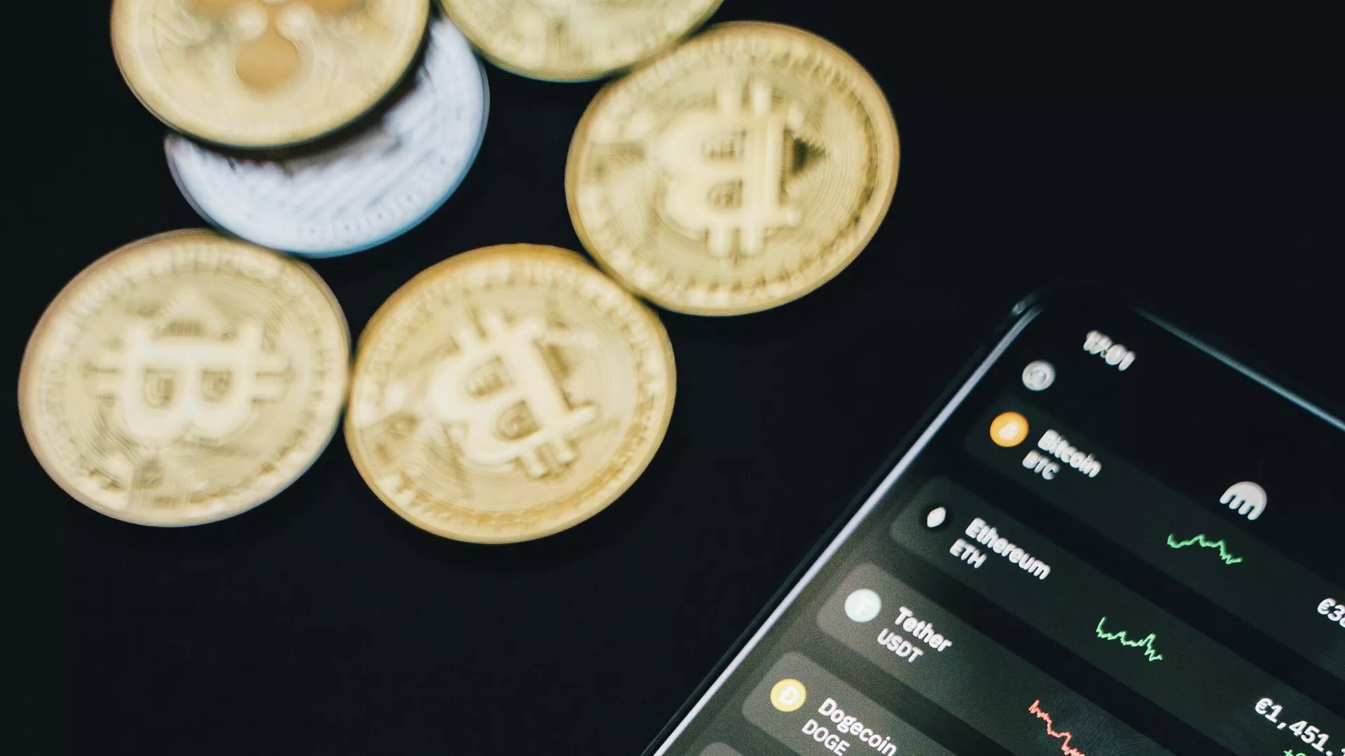 Imagen referencial de app sobre bitcoin - Sputnik Mundo, 1920, 09.12.2023