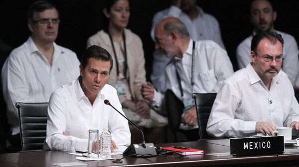 Enrique Peña Nieto y Luis Videgaray - Sputnik Mundo