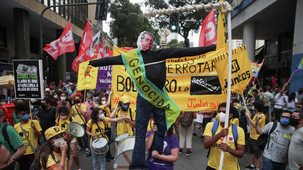 Protestas en Brasil contra Bolsonaro - Sputnik Mundo