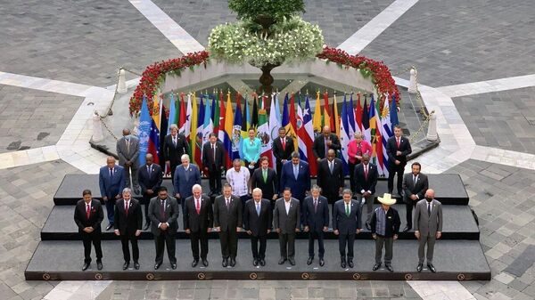 Foto de protocolo de los participantes en la Cumbre de la Comunidad de Estados Latinoamericanos y Caribeños (CELAC) en México, el 18 de septiembre del 2021 - Sputnik Mundo