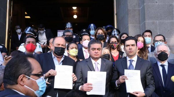 Va por México acudió a la Suprema Corte de Justicia de la Nación  - Sputnik Mundo