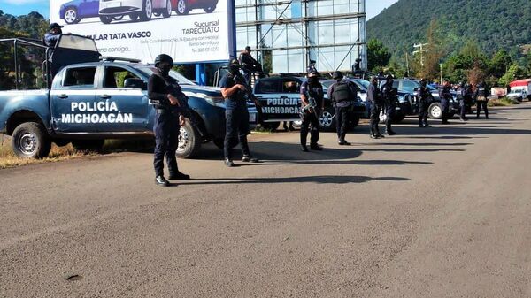 Policía de Michoacán en Tangamandapio - Sputnik Mundo