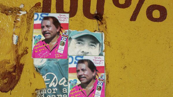 Pancartas en apoyo al presidente Daniel Ortega para las elecciones en Nicaragua del 2021 - Sputnik Mundo