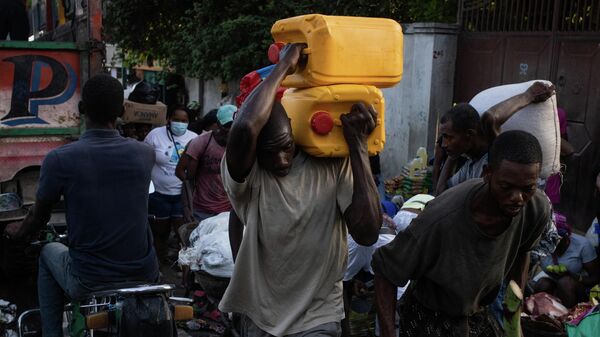 Falta de combustibles en Haití - Sputnik Mundo