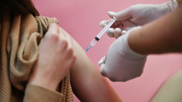 Vacunación contra el COVID-19 en Rusia - Sputnik Mundo