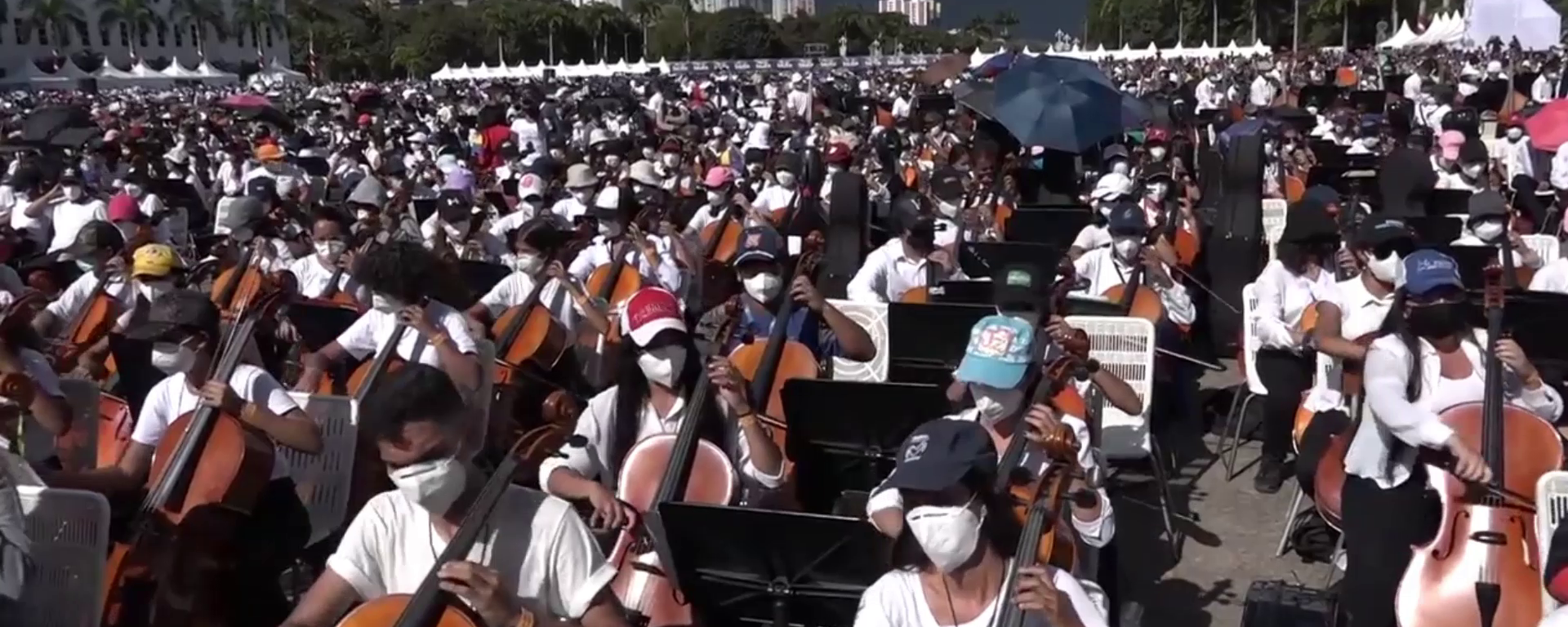 Venezuela, lista para batir el récord de la orquesta más grande del mundo con un megaconcierto - Sputnik Mundo, 1920, 13.11.2021