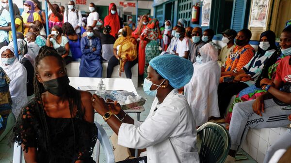 Vacunación anti-COVID en Senegal - Sputnik Mundo