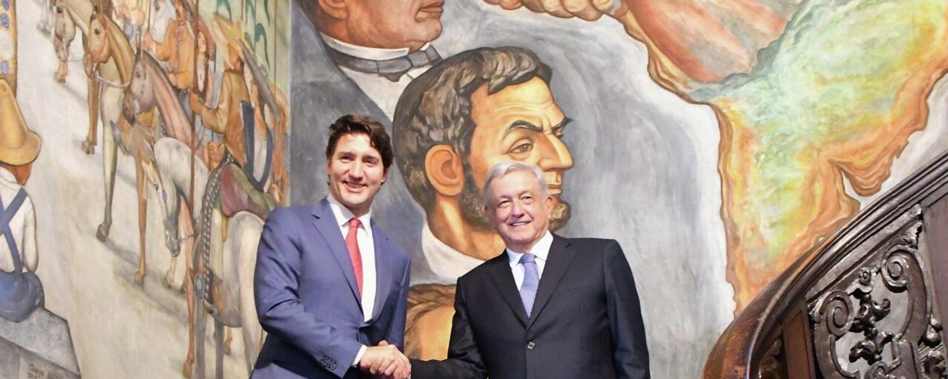 Justin Trudeau, primer ministro de Canadá, y Andrés Manuel López Obrador, presidente de México - Sputnik Mundo, 1920, 22.11.2021