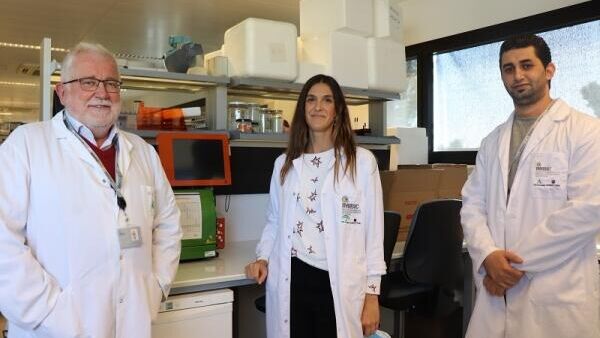 Los investigadores Rafael Solana, Alejandra Pera y Fakhri Hassouneh, de la Universidad de Córdoba - Sputnik Mundo