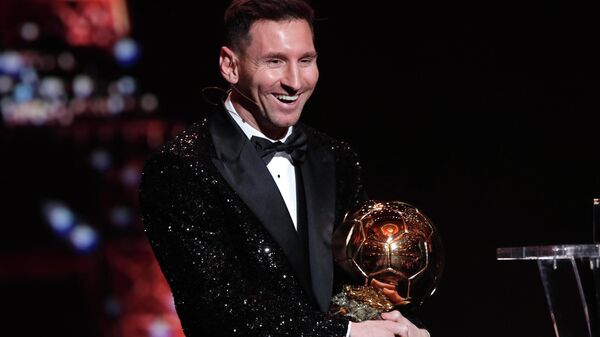 Lionel Messi gana su séptimo Balón de Oro - Sputnik Mundo
