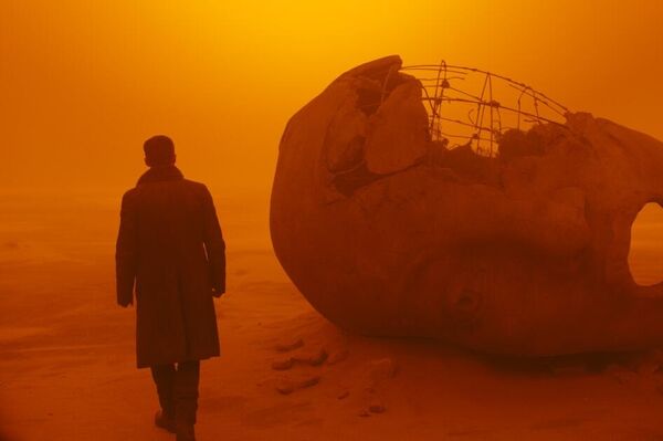 Frame que muestra las posibilidades lumínicas en 'Blade Runner The Final Cut' (2007) Frame que muestra las posibilidades lumínicas en 'Blade Runner The Final Cut' (2007) - Sputnik Mundo