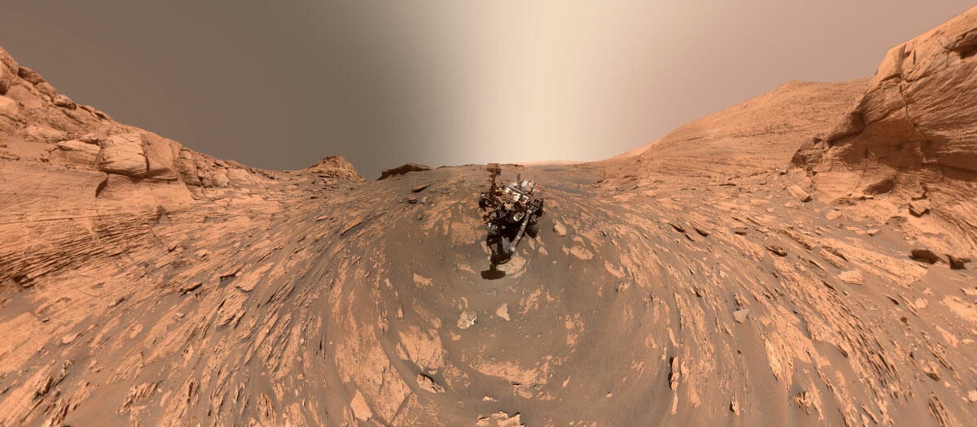 Una selfi del róver Curiosity tomada en Marte - Sputnik Mundo, 1920, 04.12.2021