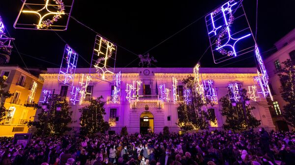La iluminación navideña de Granada - Sputnik Mundo