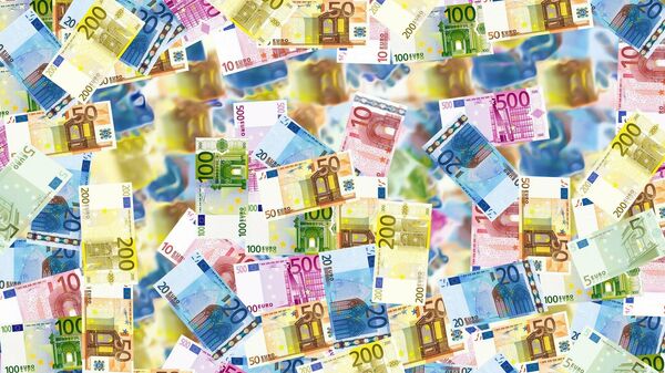 Billetes de euros (imagen referencial) - Sputnik Mundo