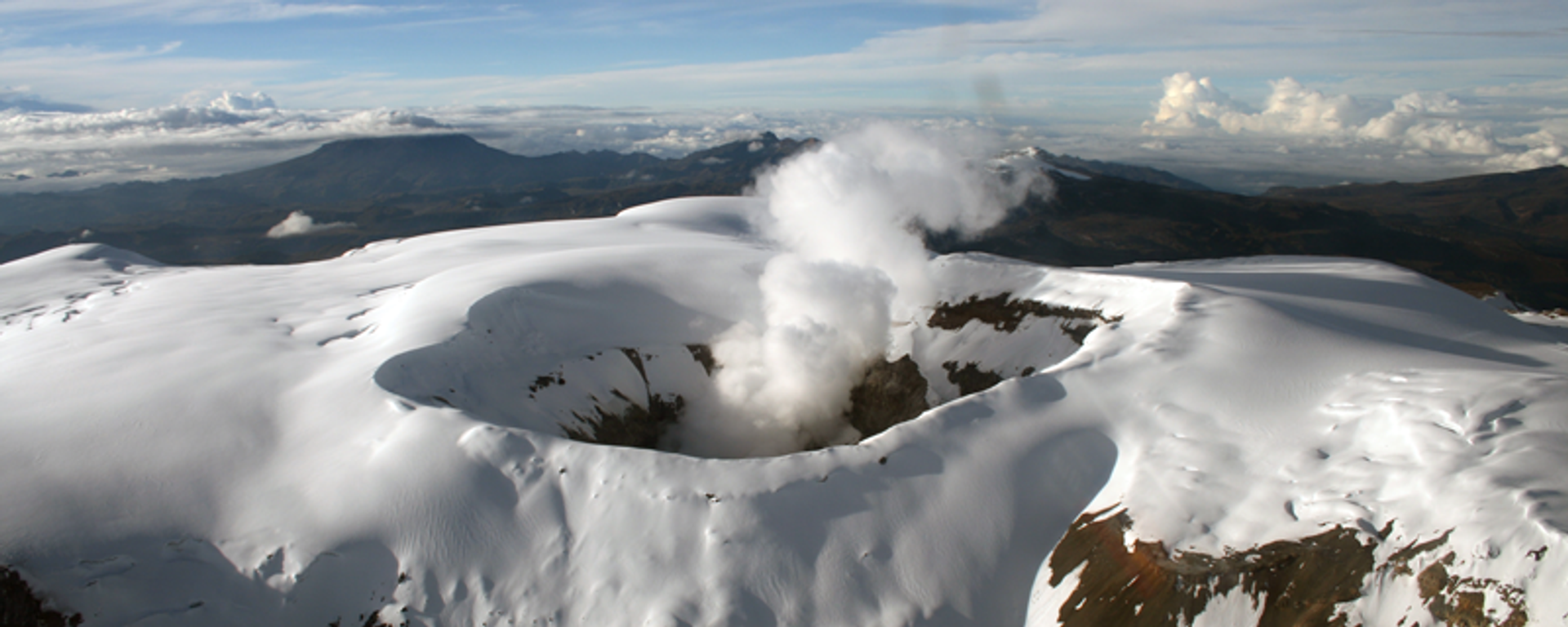 El volcán Nevado del Ruiz en Colombia - Sputnik Mundo, 1920, 21.02.2023