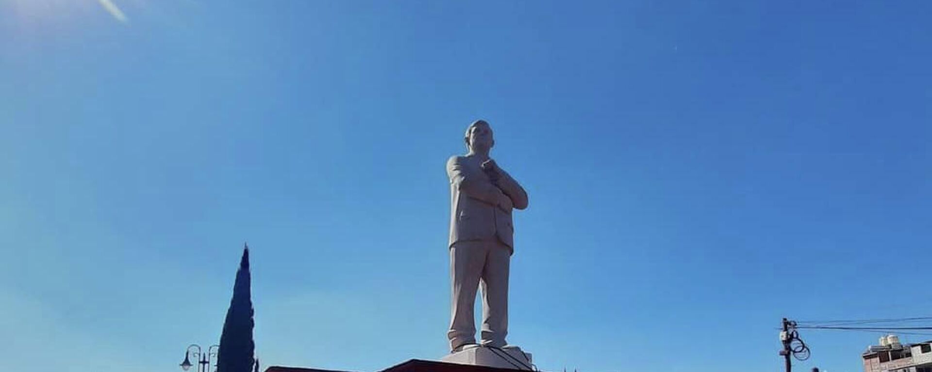 La estatua de AMLO fue develada este 29 de enero - Sputnik Mundo, 1920, 30.12.2021