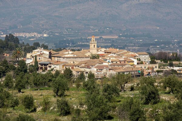 Vista de área rural de Benillup, municipio alicantino, España - Sputnik Mundo