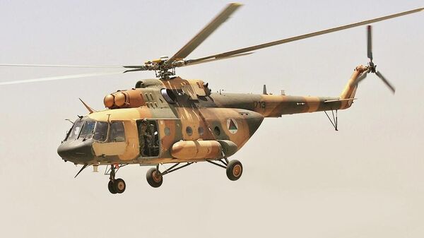 Un Mi-17 de la Fuerza Aérea de Afganistán - Sputnik Mundo