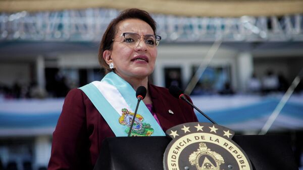 Xiomara Castro asumió la presidencia de Honduras - Sputnik Mundo