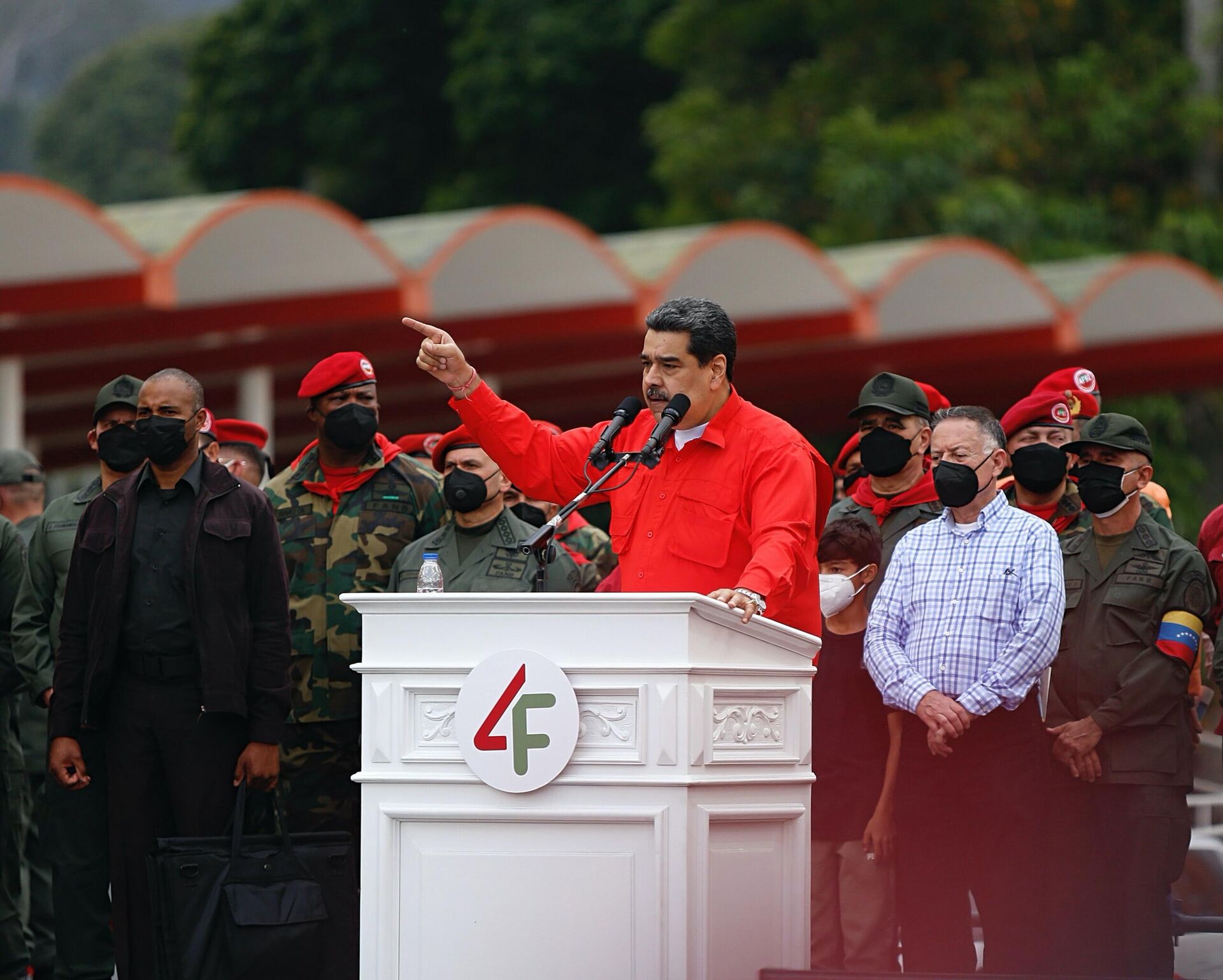 Nicolás Maduro celebró los 30 años de la rebelión militar encabezada por Hugo Chávez - Sputnik Mundo, 1920, 05.02.2022