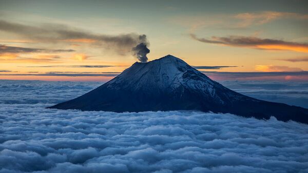 El volcán Popocatépetl, ícono de la cultura mexicana.  - Sputnik Mundo
