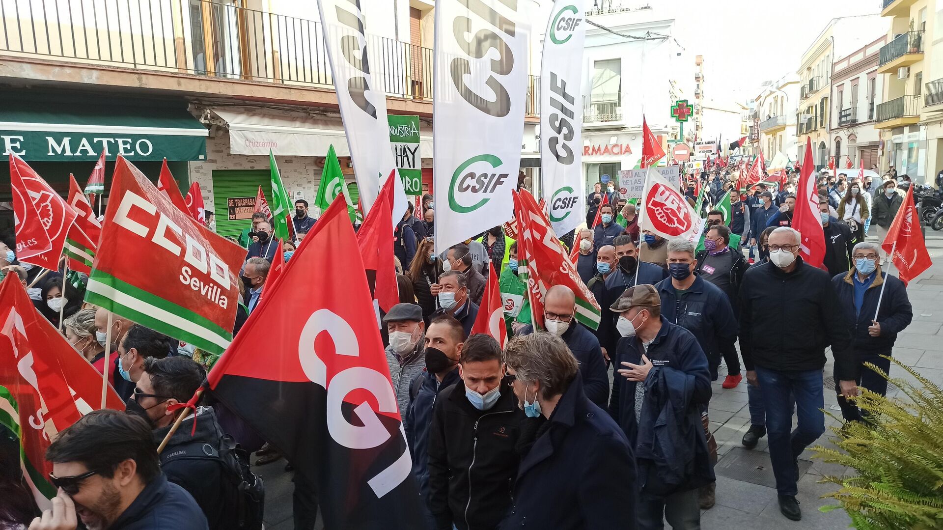Manifestación en Alcalá de Guadaíra (Sevilla) de la planta Santa Bárbara Sistemas - Sputnik Mundo, 1920, 11.02.2022