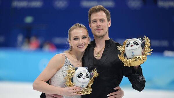 Victoria Sinítsina y Nikita Katsalápov, patinanadores rusos - Sputnik Mundo