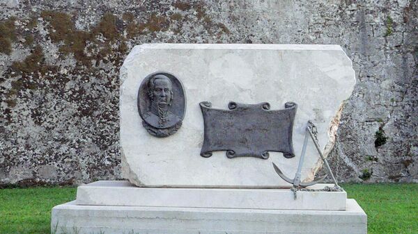 Un monumento al almirante ruso Fiódor Ushakov en la isla griega de Corfú - Sputnik Mundo