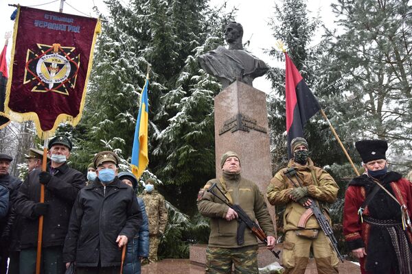 Акция националистов на Украине - Sputnik Mundo
