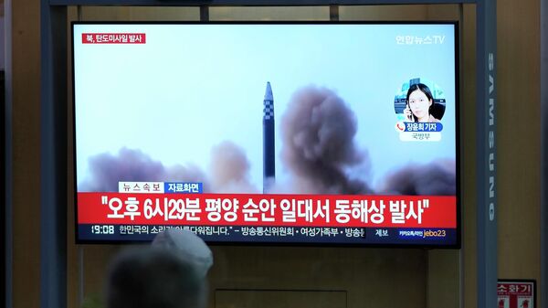 El lanzamiento de prueba de misil en Corea del Norte (archivo) - Sputnik Mundo
