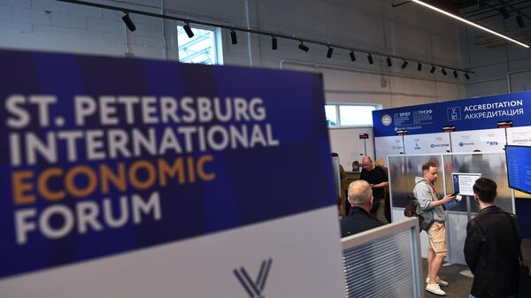 Preparativos para el Foro Económico Internacional de San Petersburgo 2022 - Sputnik Mundo