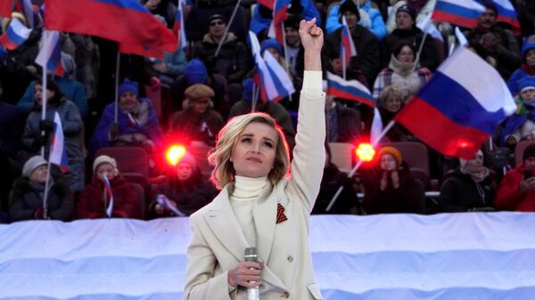 La cantante rusa Polina Gagárina - Sputnik Mundo