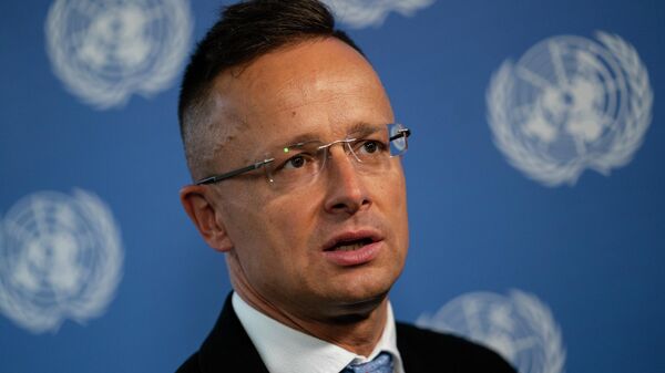  Peter Szijjarto, el ministro húngaro de Exteriores - Sputnik Mundo