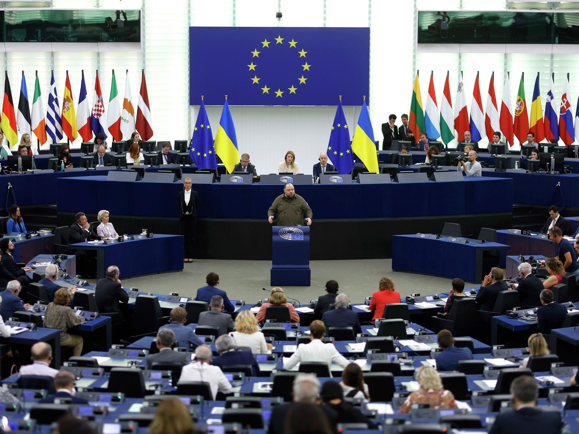 Членство украины. Саммит Евросоюза 2022 Украина. Украина и Европейский Союз. Совет ЕС. Еврокомиссия Украина.
