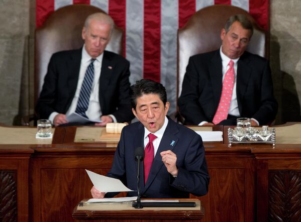 El primer ministro japonés, Shinzo Abe, se dirige al Congreso estadounidense en Washington, DC, el 29 de abril de 2015. - Sputnik Mundo