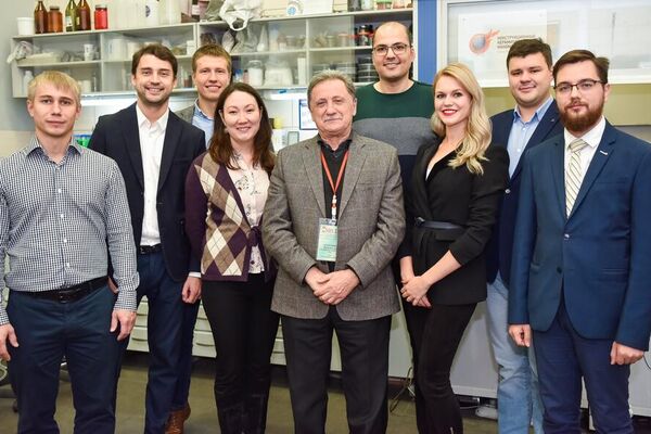 Un grupo de científicos del laboratorio de Materiales Cerámicos de Construcción de la Universidad Nacional de Ciencia y Tecnología de Rusia MISIS (NUST MISIS) Un grupo de científicos del laboratorio de Materiales Cerámicos de Construcción de la Universidad Nacional de Ciencia y Tecnología de Rusia MISIS (NUST MISIS) - Sputnik Mundo