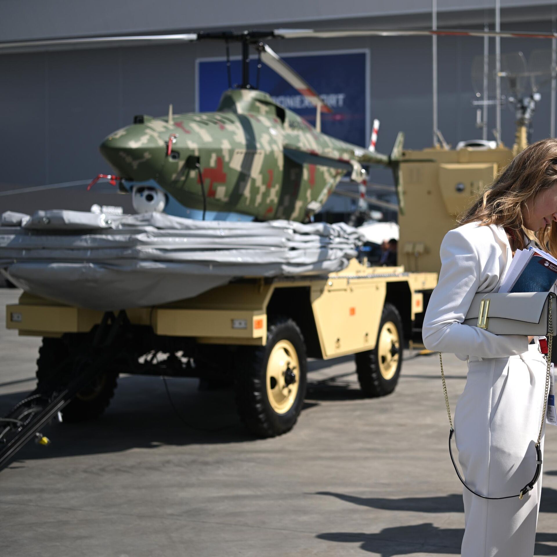 Техник 2022. Бас-750. Выставка вооружений. Российский военный беспилотник. Выставка военной техники.