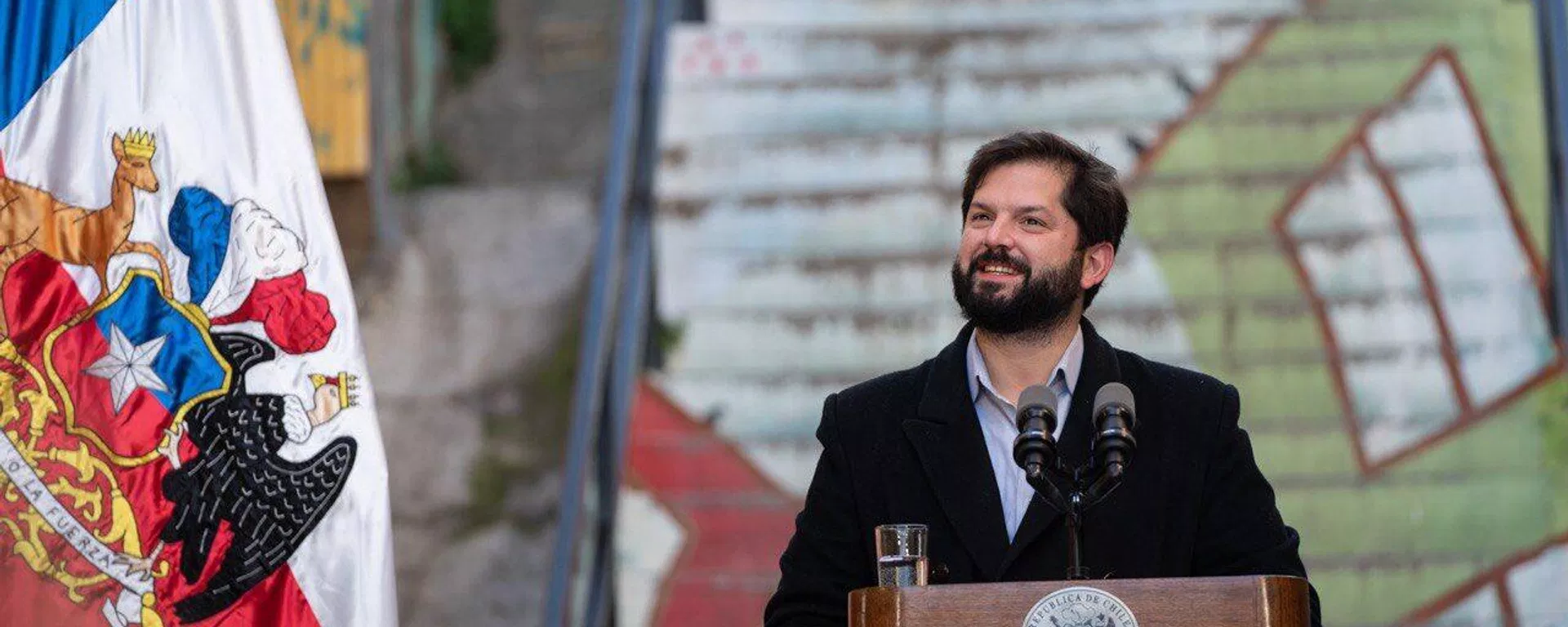 El presidente de Chile, Gabriel Boric, en el puerto de Valparaíso. - Sputnik Mundo, 1920, 23.12.2022