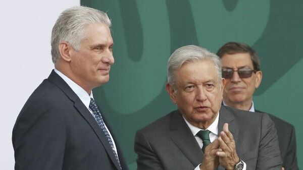 El presidente de Cuba, Miguel Díaz-Canel, y su homólogo de México, Andrés Manuel López Obrador  - Sputnik Mundo