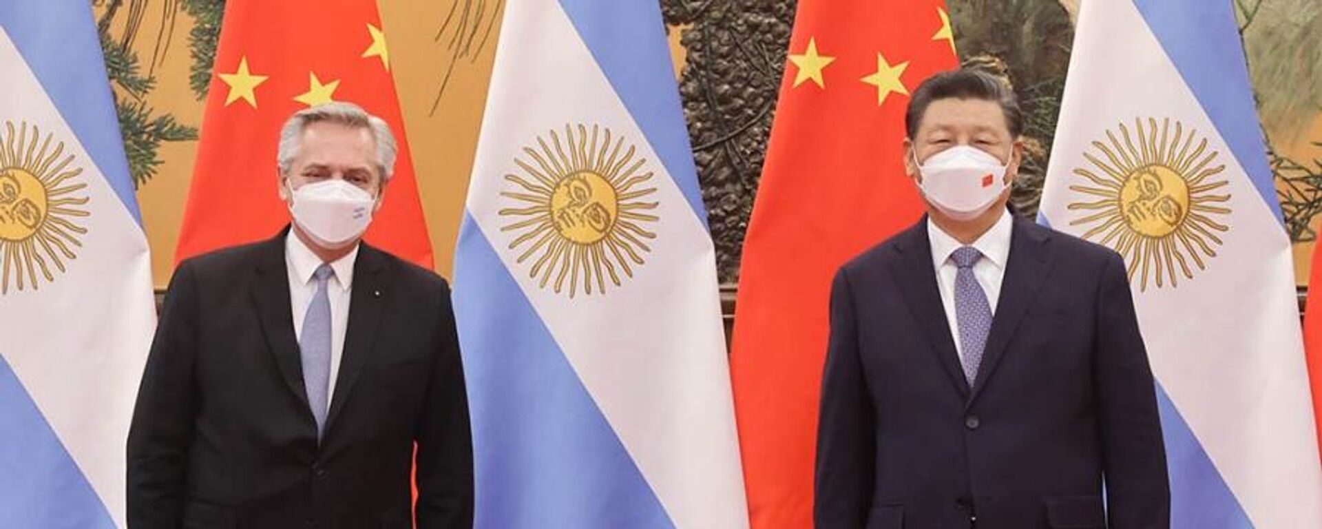 Alberto Fernández, presidente de Argentina, y Xi Jinping, presidente de China - Sputnik Mundo, 1920, 26.04.2023