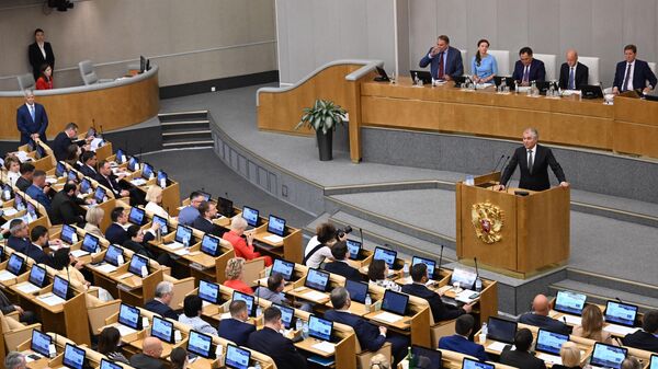 El presidente de la Duma Estatal de Rusia, Viacheslav Volodin, en la sesión plenaria - Sputnik Mundo