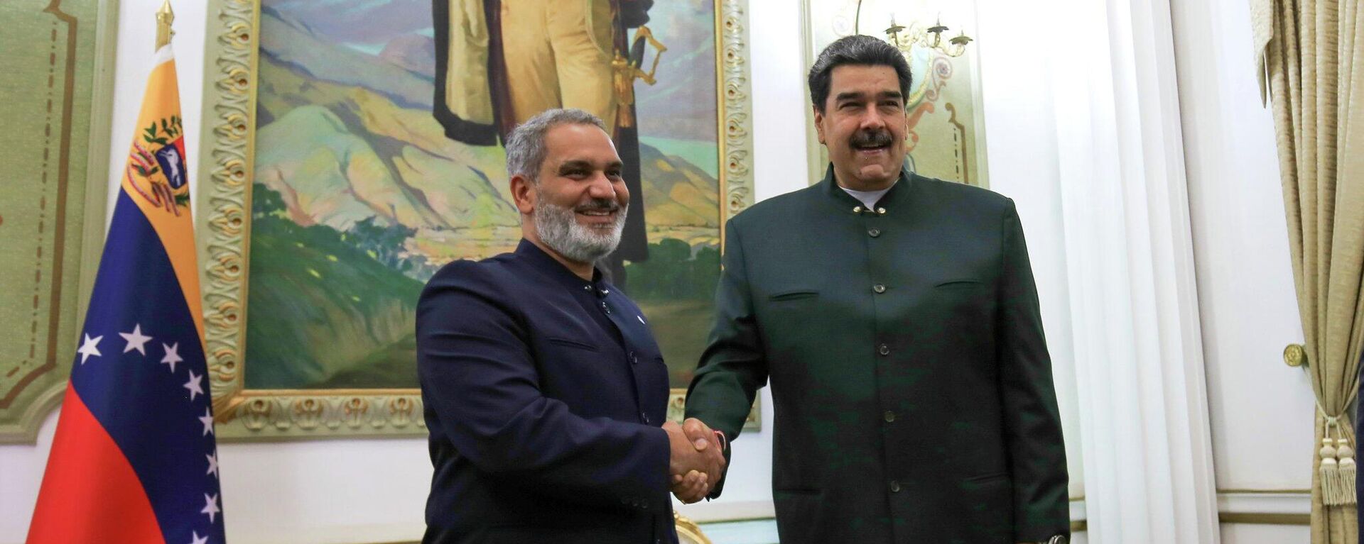 El titular de la OPEP, Haitham Al Ghais, y el presidente de Venezuela, Nicolás Maduro. - Sputnik Mundo, 1920, 15.09.2022