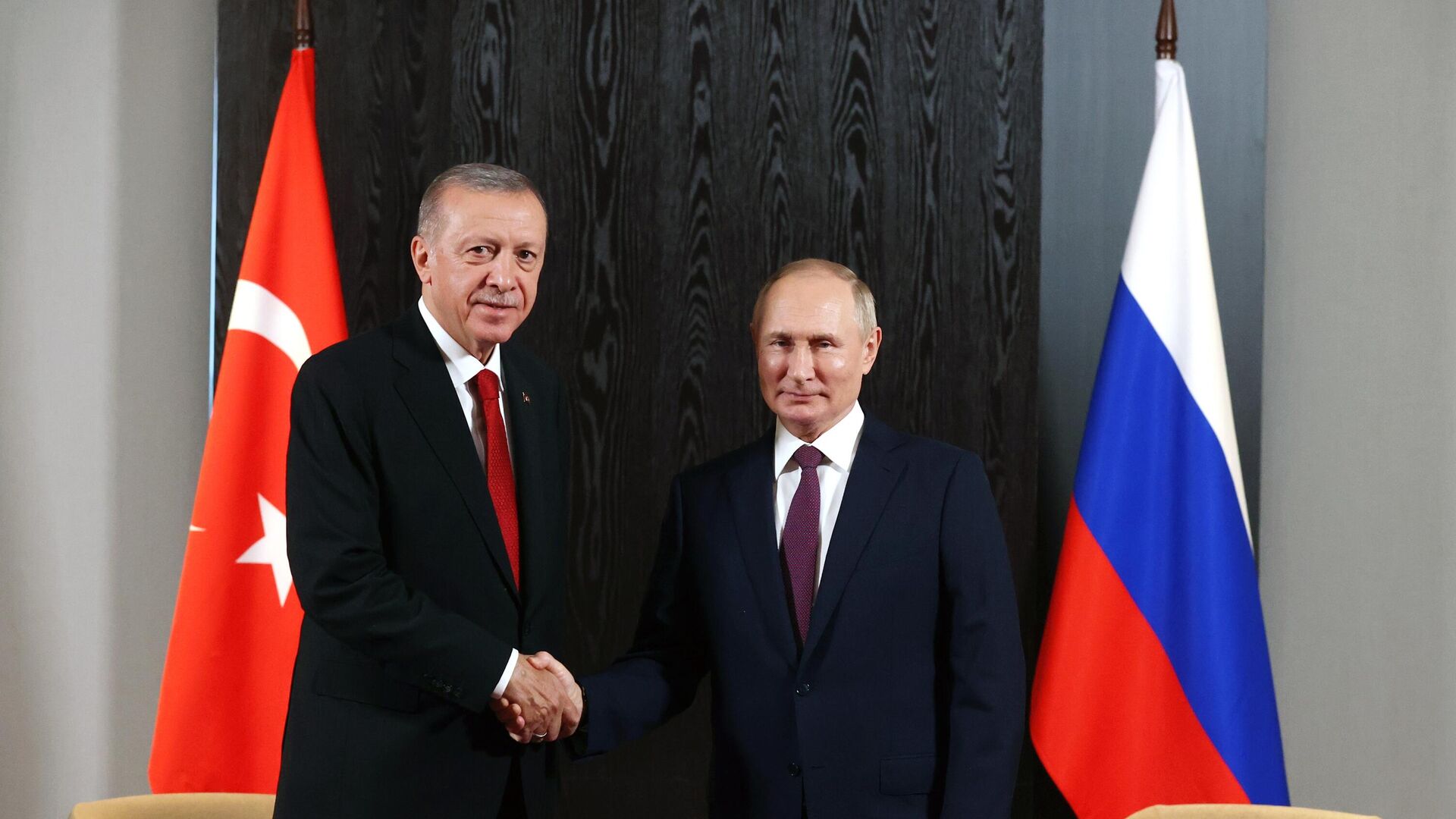 El presidente turco, Recep Tayyip Erdogan, y el presidente ruso, Vladímir Putin - Sputnik Mundo, 1920, 11.12.2022