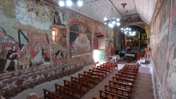 La iglesia de Santiago de Curahuara de Carangas en Oruro - Sputnik Mundo